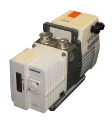 Vacuum pump Adixen 2005SD, 3-phase. Click for bigger picture in new window.